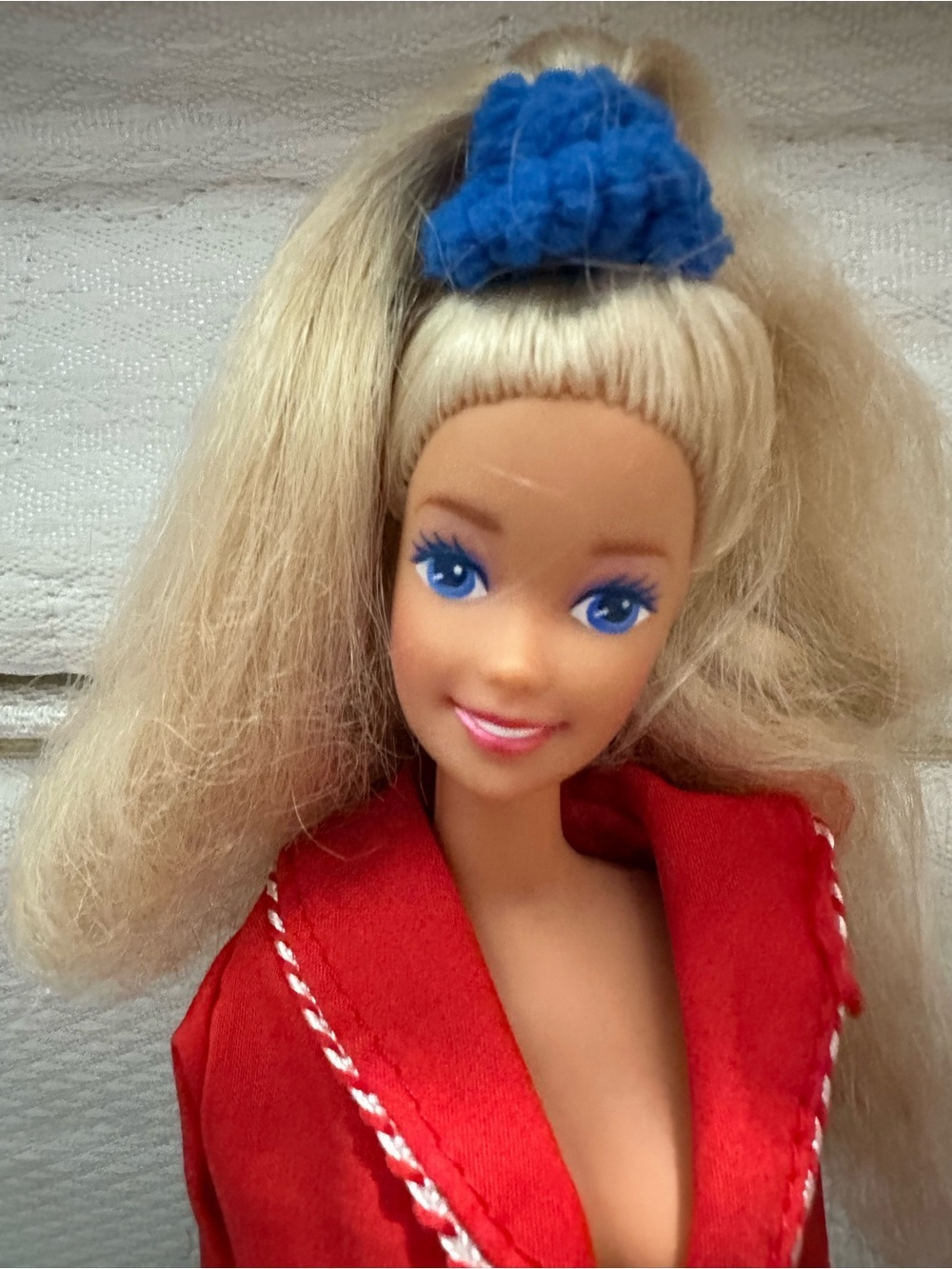 Vintage 1966 Mattel barbie doll with red Blazer Jacket with Contrast Trim - Picture 8 of 9